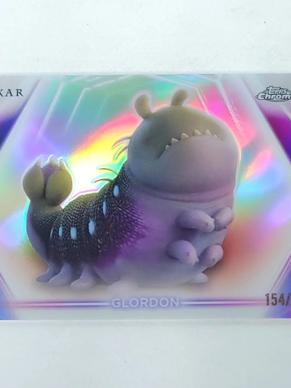Glordon Topps 2026 Disney Neon Holo Chrome Refractor Limited 154/199 CNE